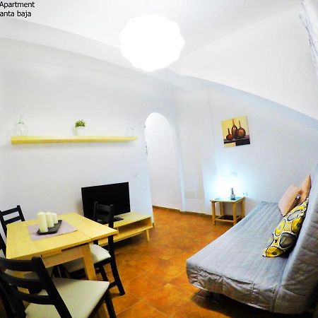 Apartamentos Ester ซานตาครูซ เด เตเนริเฟ ภายนอก รูปภาพ