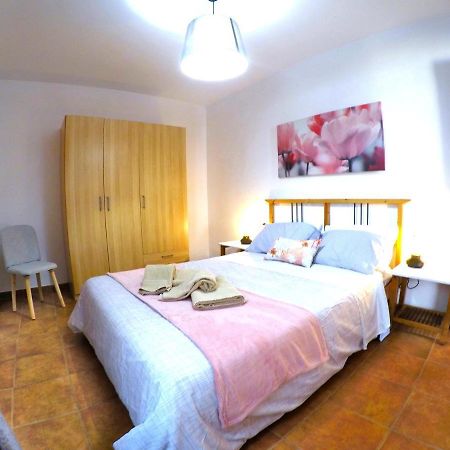 Apartamentos Ester ซานตาครูซ เด เตเนริเฟ ภายนอก รูปภาพ