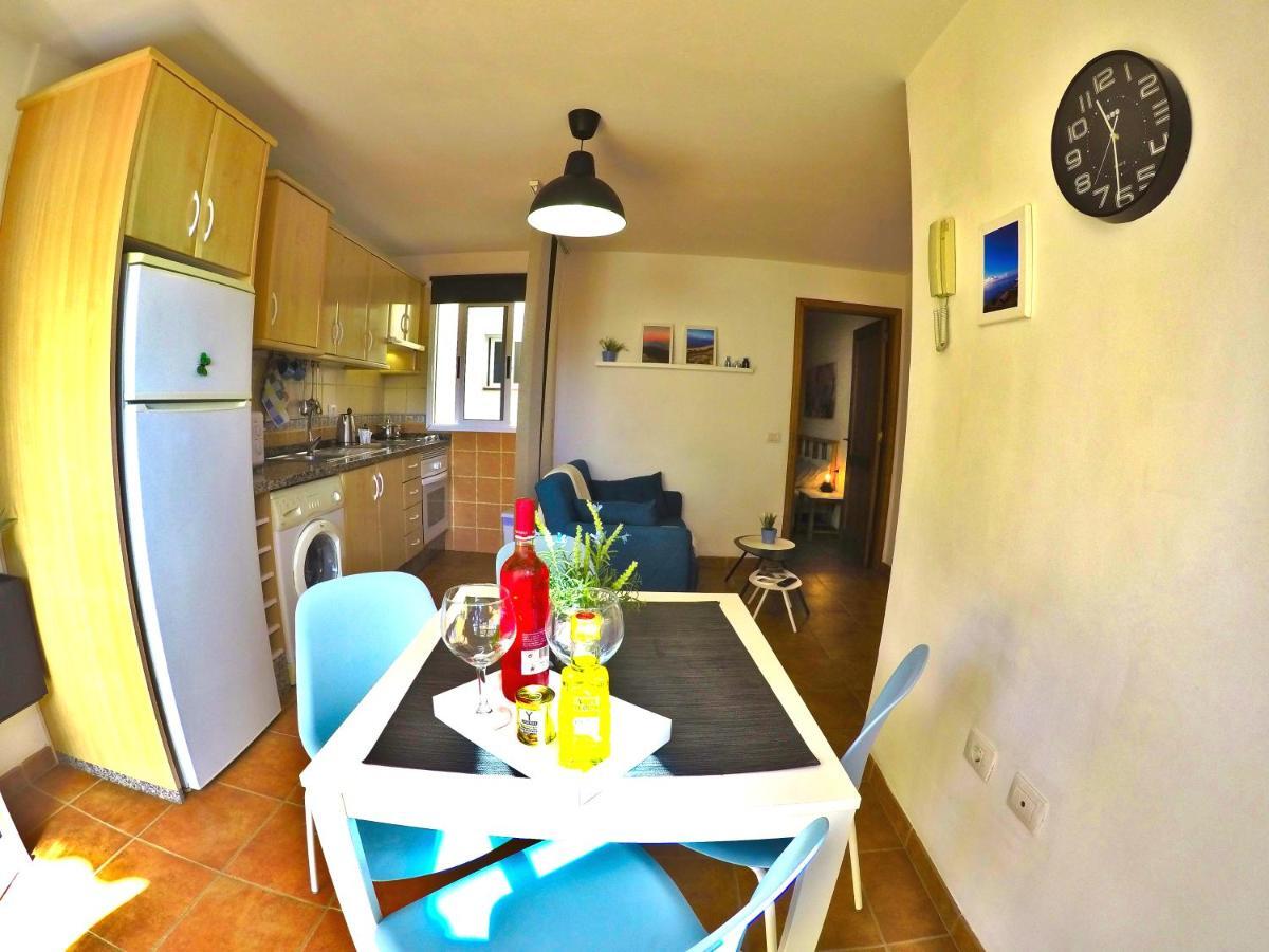 Apartamentos Ester ซานตาครูซ เด เตเนริเฟ ภายนอก รูปภาพ