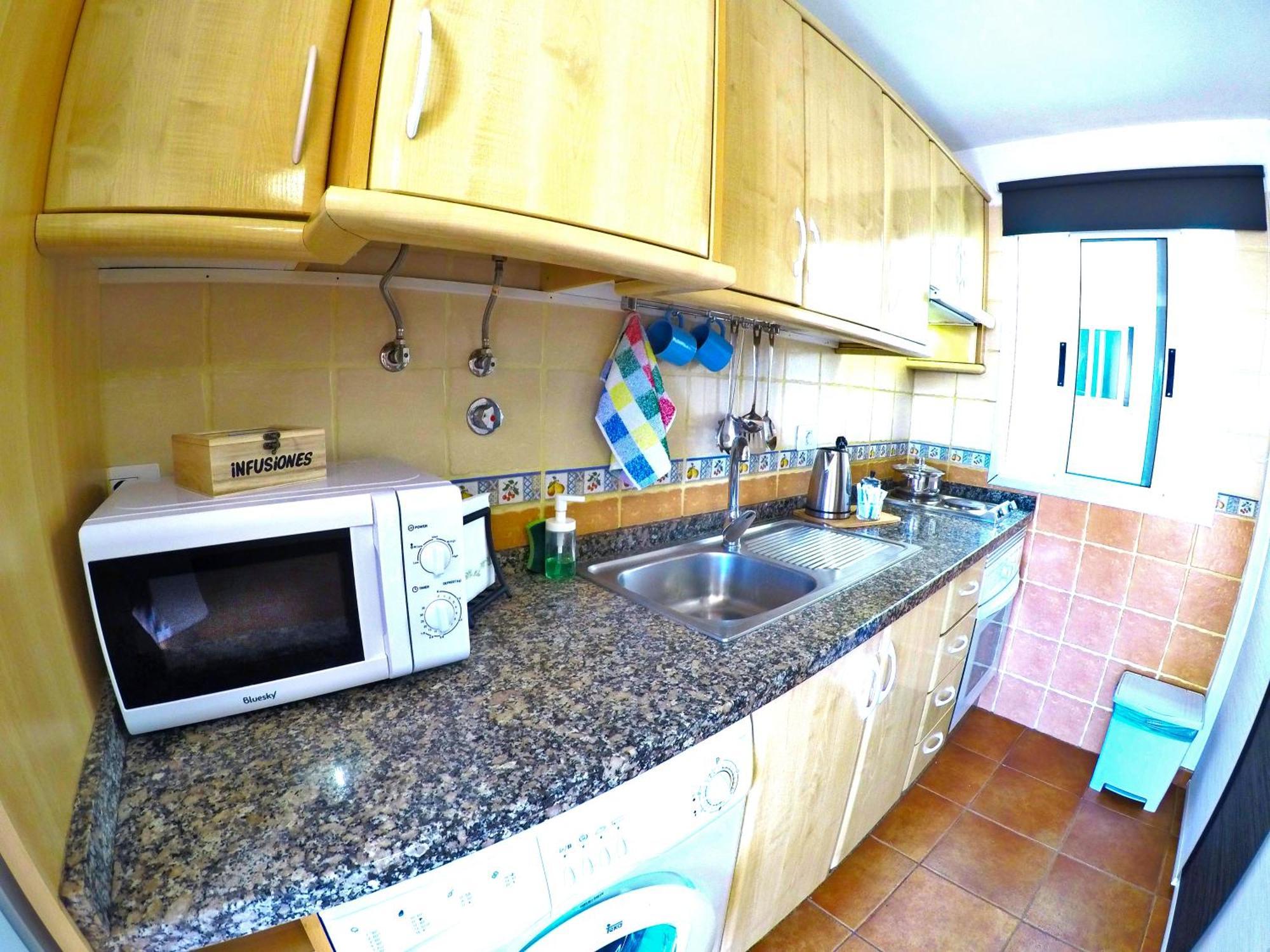 Apartamentos Ester ซานตาครูซ เด เตเนริเฟ ภายนอก รูปภาพ
